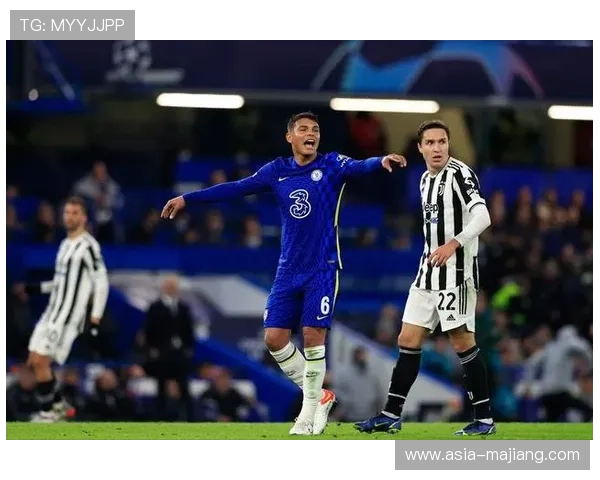 朗斯老将托万本赛季贡献4球2助攻,核心作用显著。