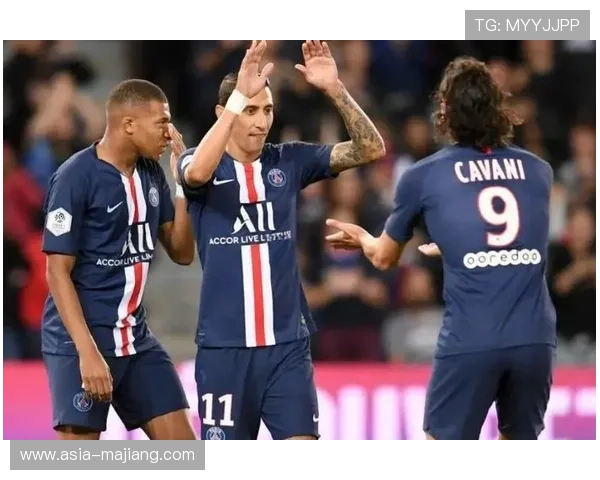 法甲巴黎圣日耳曼战朗斯，积分榜1分差争冠关键