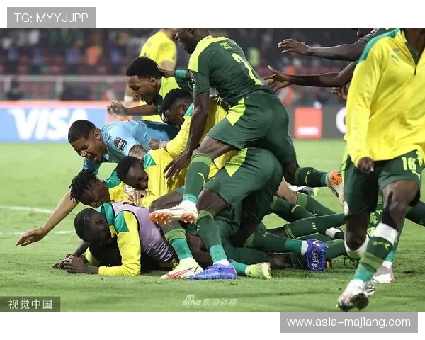 塞内加尔1-0摩洛哥夺非洲杯，马内绝杀助球队登顶