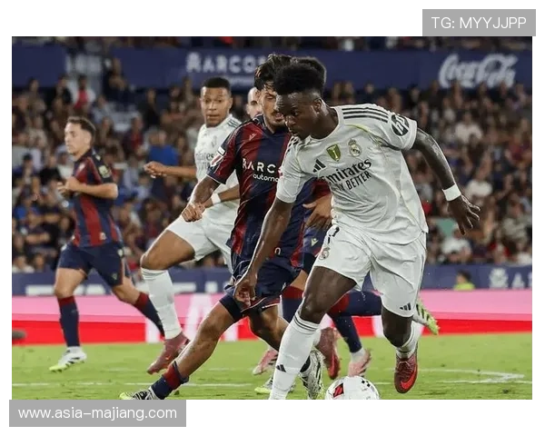 姆巴佩因左膝不适缺战皇马对阵莱万特，罗德里戈复出合练